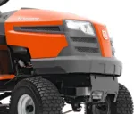 Husqvarna TC 138L Winterpaket mit Schneeschild, Gummileiste, Gewicht und Schneeketten – Modell 2025 – Bild 6