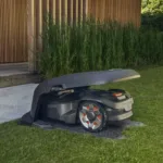 Husqvarna Automower 310E NERA Mähroboter & Garage – Bild 3